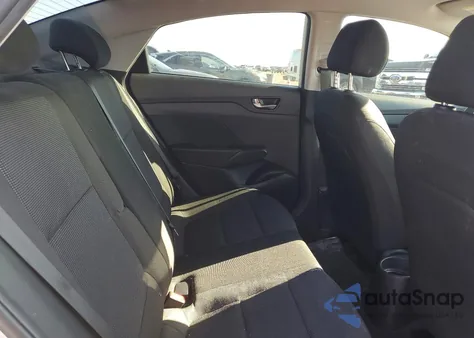 2022 Hyundai Accent Se z USA, uszkodzony, nr VIN 3KPC24A68NE179551